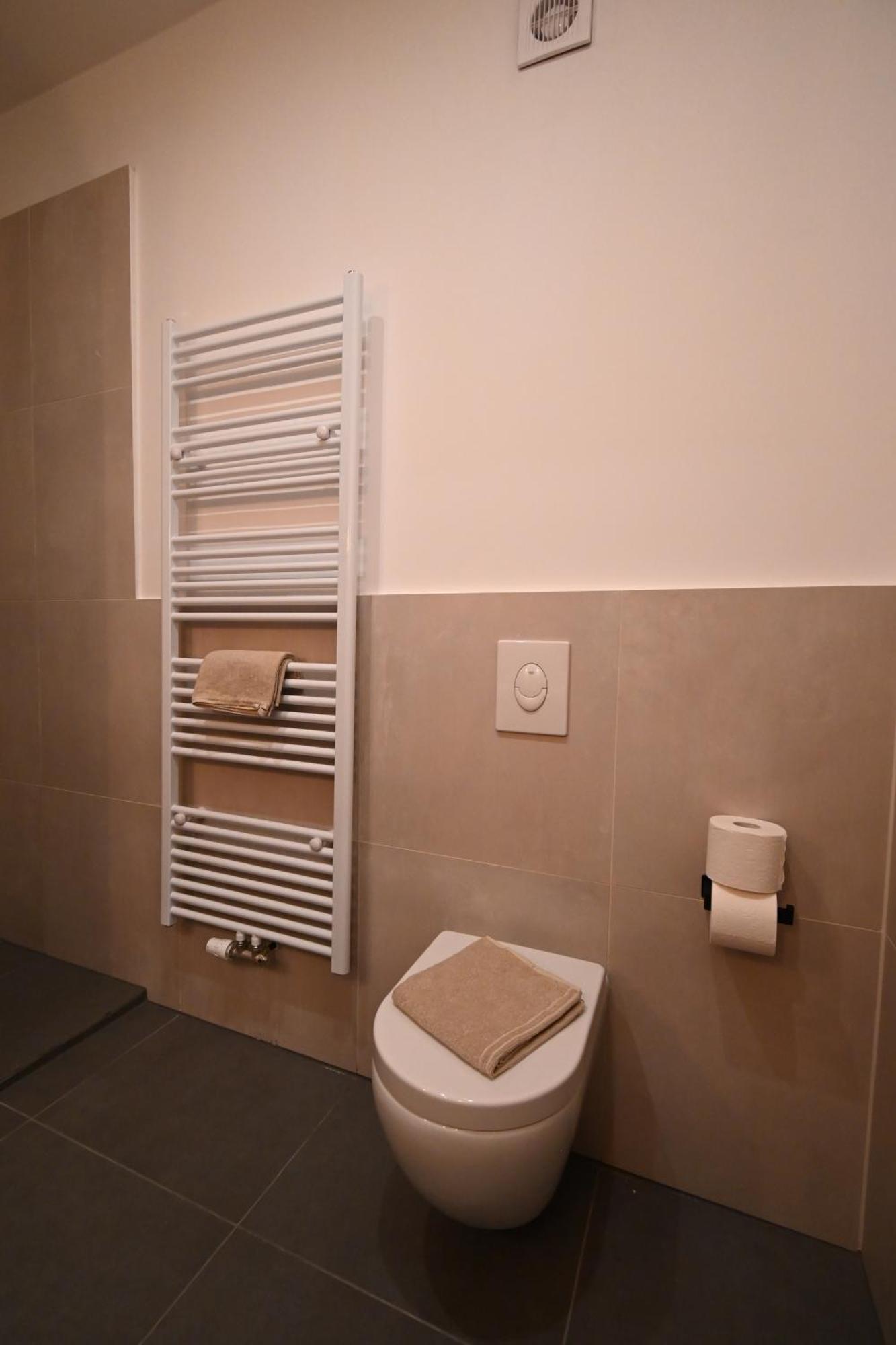 Stilvolle Wohnung In Wilmersdorf Berlin Zewnętrze zdjęcie